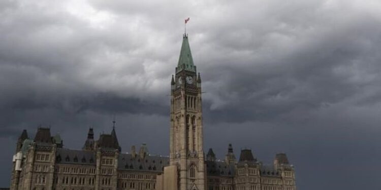 Child labour policies, Canada’s greenhouse gas emissions: In The News for Oct. 28