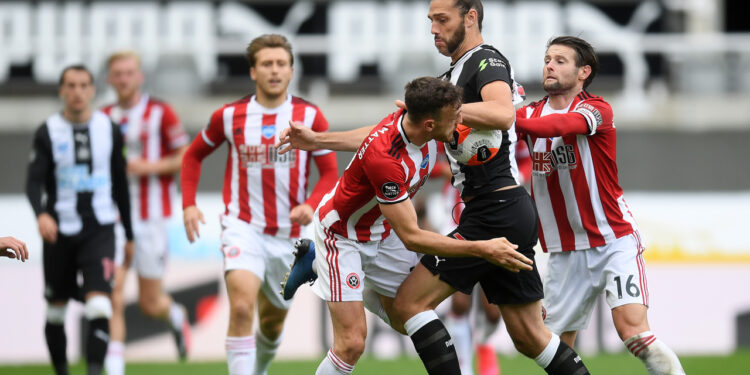 Former Liverpool and England striker Carroll joins Reading | The Guardian Nigeria News Former Liverpool and England striker Carroll joins Reading | The Guardian Nigeria News