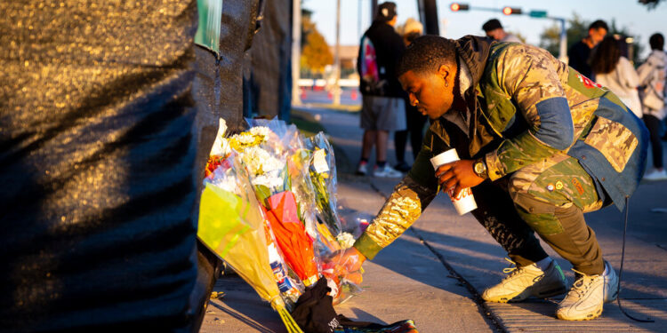 Houston Officials Worried About Crowd Control Before Travis Scott Took the Stage Houston Officials Worried About Crowd Control Before Travis Scott Took the Stage