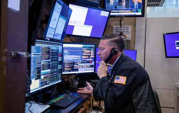 Stock futures move higher after Friday’s big sell-off, investors monitor omicron Covid variant