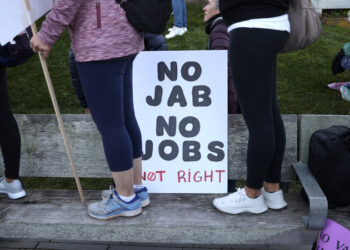 Appeals Court Extends Block on Biden’s Vaccine Mandate for Employers