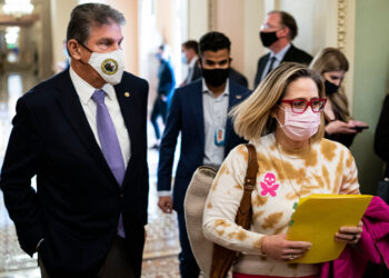 Manchin and Sinema Find Financial Support From G.O.P. Donors