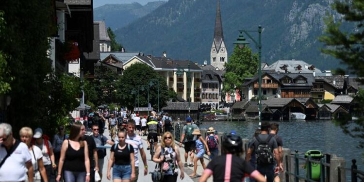 Latest news updates: Upper Austria announces lockdown for unvaccinated – Financial Times