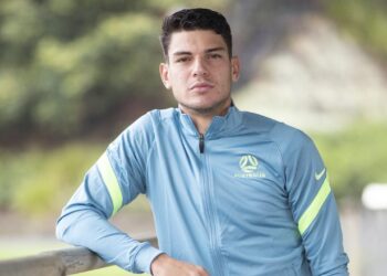 Socceroo Fran Karacic finally visits Australia