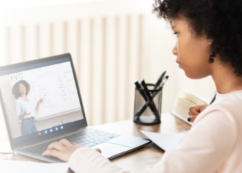 Massive shift towards online schools in South Africa