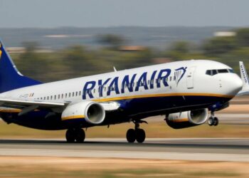 Latest news updates: Ryanair considers delisting from London Stock Exchange following Brexit