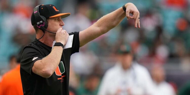 SMU to hire Rhett Lashlee: Mustangs look to stay on track by reportedly bringing back ex-OC as next coach