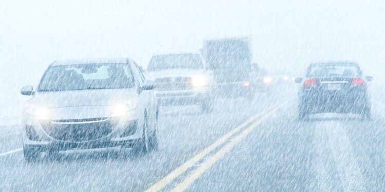 Winter weather travel advisory in effect: Environment Canada