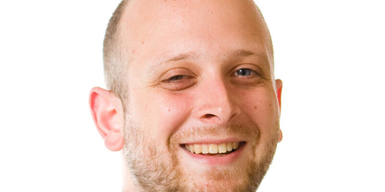 Why a Pollster is Warning Democrats About the 2022 Midterm Elections