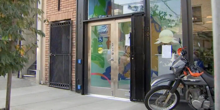 San Francisco Restaurant Apologizes for Asking 3 Police Officers to Leave