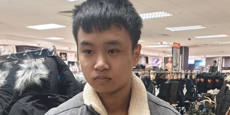Boy, 13, missing for a over a month in East London Boy, 13, missing for a over a month in East London