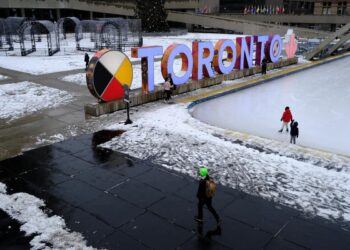 Today’s coronavirus news: Quebec reports 9,206 COVID cases; Two more members of K-pop band BTS test positive