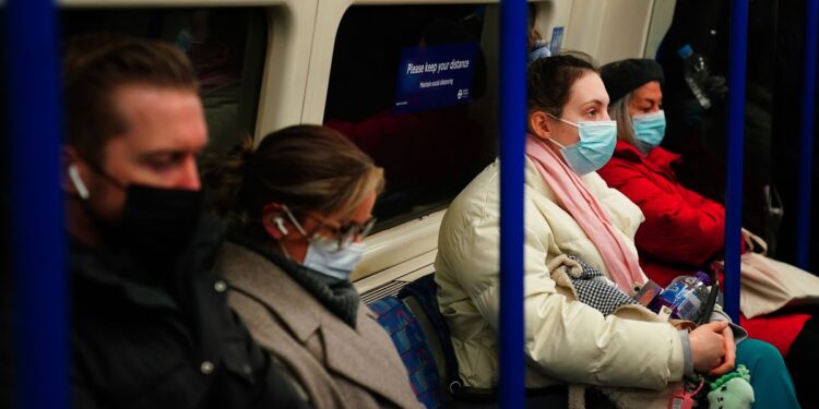 One in three Covid cases in London are Omicron as ‘inevitable’ wave sweeps city One in three Covid cases in London are Omicron as ‘inevitable’ wave sweeps city