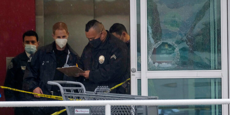 Officers Fire at Suspect in Store and a Bullet Kills a Girl in a Dressing Room