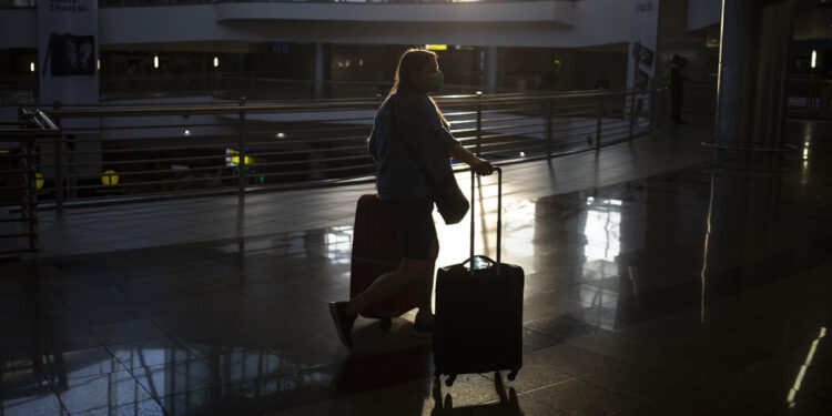 How 2 Flights to Europe May Have Spurred Spread of New Variant How 2 Flights to Europe May Have Spurred Spread of New Variant