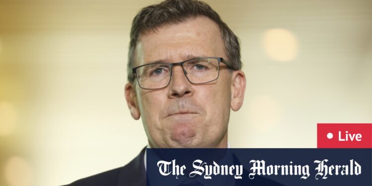 NSW COVID cases grow; Victoria COVID cases grow; Omicron variant cases asymptomatic, mild; Alan Tudge stands down, Greg Hunt retires, Victoria pandemic bill passes NSW COVID cases grow; Victoria COVID cases grow; Omicron variant cases asymptomatic, mild; Alan Tudge stands down, Greg Hunt retires, Victoria pandemic bill passes
