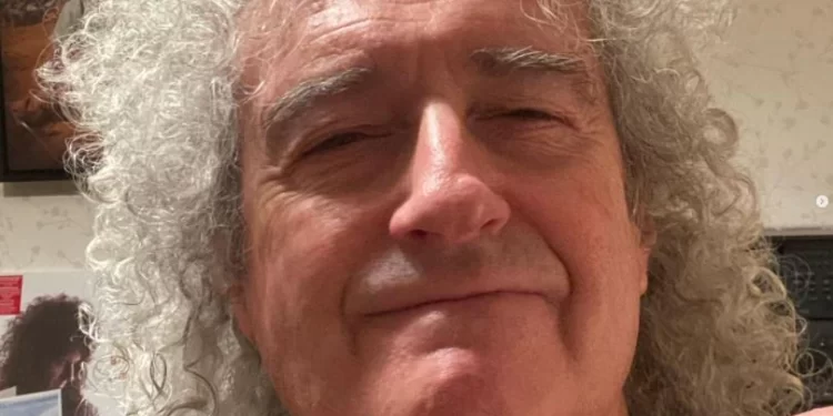 Queen guitarist Brian May reveals he is recovering from COVID-19 as Omicron sweeps UK Queen guitarist Brian May reveals he is recovering from COVID-19 as Omicron sweeps UK