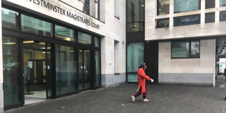 Westminster man could be jailed for having friends in his flat after breaking ban – South London News