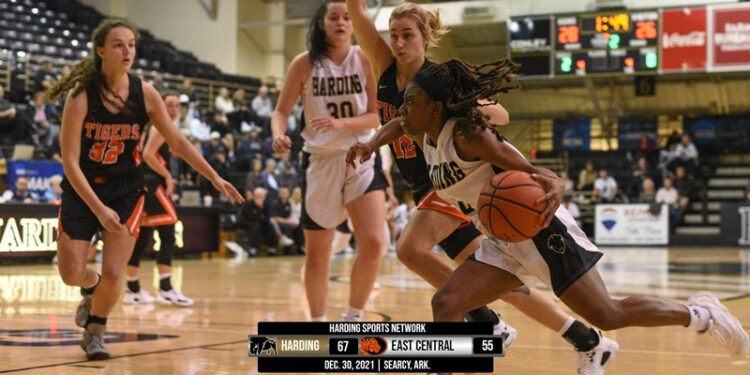 Harding Defense Stifles East Central in 67-55 Victory Harding Defense Stifles East Central in 67-55 Victory