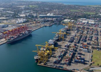 Productivity Commission to review Australia’s ports system amid poor performance