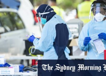 NSW COVID cases grow, Victoria COVID cases grow, QLD COVID cases grow, Omicron variant hospitalisations, ICU admissions grow, Ashes 2021 second test continues
