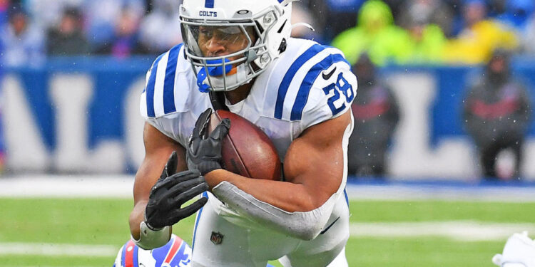 Cardinals vs. Colts odds, spread: 2021 NFL on Christmas picks, Week 16 prediction from model on 133-96 run Cardinals vs. Colts odds, spread: 2021 NFL on Christmas picks, Week 16 prediction from model on 133-96 run