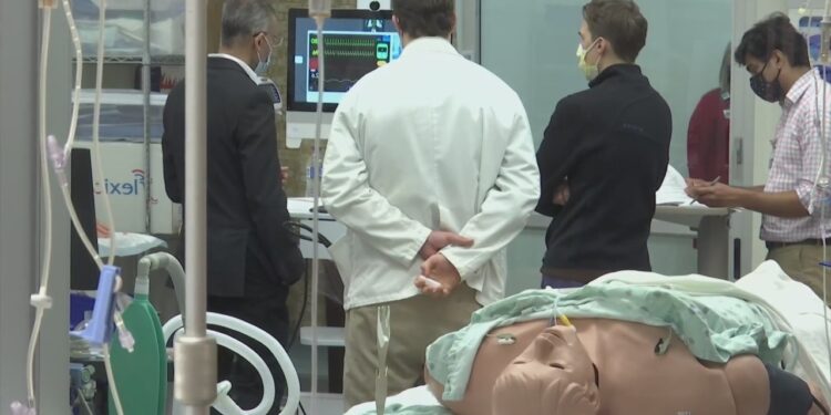 MCG doctors train healthcare workers in Ghana MCG doctors train healthcare workers in Ghana