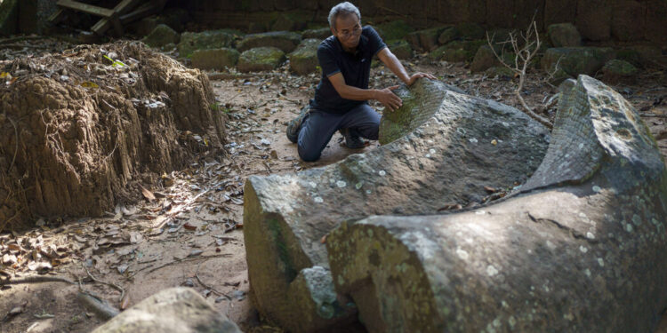 Cambodian Effort to Find Artifacts Won’t End With Informant’s Death Cambodian Effort to Find Artifacts Won’t End With Informant’s Death
