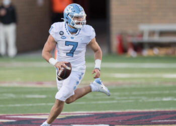 2021 Duke’s Mayo Bowl prediction, odds: UNC vs. South Carolina picks, best bets from model on 43-30 run