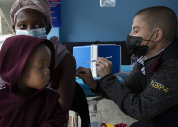 Canada should rethink blanket ban on travel from South Africa
