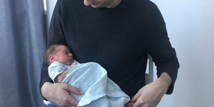 London couple stranded in Ukraine waiting for baby’s passport with threat of Russian invasion London couple stranded in Ukraine waiting for baby’s passport with threat of Russian invasion