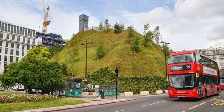 London news: ‘Monstrosity’ £6 million artificial hill open for tourists in London to close | UK | News