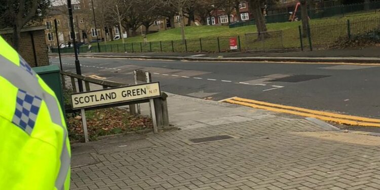 Male suspect arrested over Class A drugs in Scotland Green Male suspect arrested over Class A drugs in Scotland Green