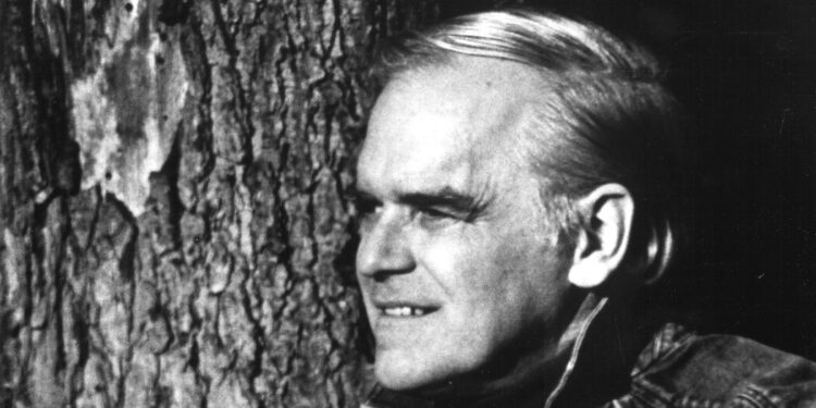 David Wagoner, Prolific Poet of the Northwest, Is Dead at 95 David Wagoner, Prolific Poet of the Northwest, Is Dead at 95