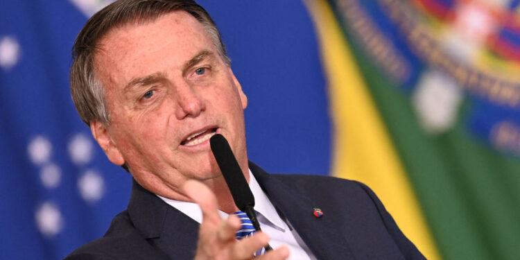 Brazil begins vaccinating young children despite Bolsonaro objection | The Guardian Nigeria News Brazil begins vaccinating young children despite Bolsonaro objection | The Guardian Nigeria News