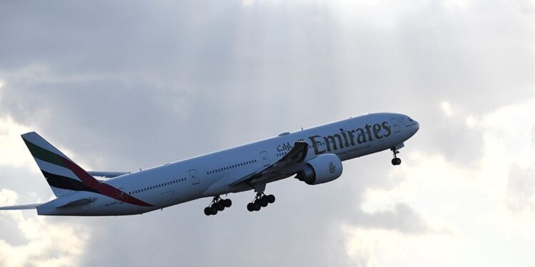 Emirates restarts flying passengers out of South Africa this weekend Emirates restarts flying passengers out of South Africa this weekend