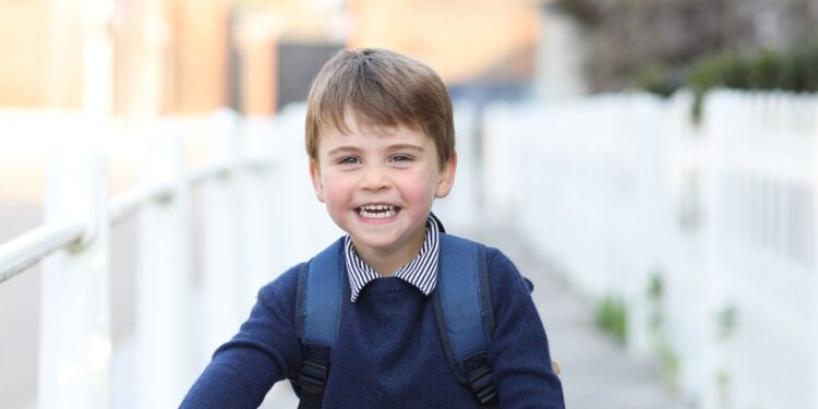 Royal Family: Prince Louis’ very posh £18k-a-year London nursery where 3-year-olds learn French and visit museums Royal Family: Prince Louis’ very posh £18k-a-year London nursery where 3-year-olds learn French and visit museums