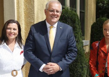 60 Minutes: Aussies react to Jenny Morrison unleashing on Grace Tame