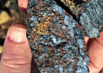 Australia’s budding vanadium industry vital to more sustainable future, experts say