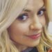Holly Willoughby uses £200 pot to cook dinner that’s so popular there’s a 3 month wait for it on one site Holly Willoughby uses £200 pot to cook dinner that’s so popular there’s a 3 month wait for it on one site