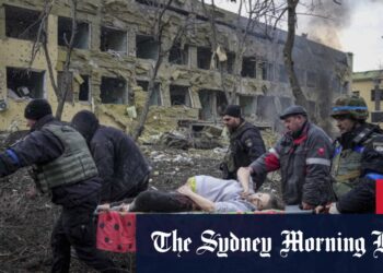 Sydney weather to clear, NSW floods declared a national emergency, Ukraine applauds Russia oil sanctions placed by US, UK, Scott Morrison met with protests in Lismore