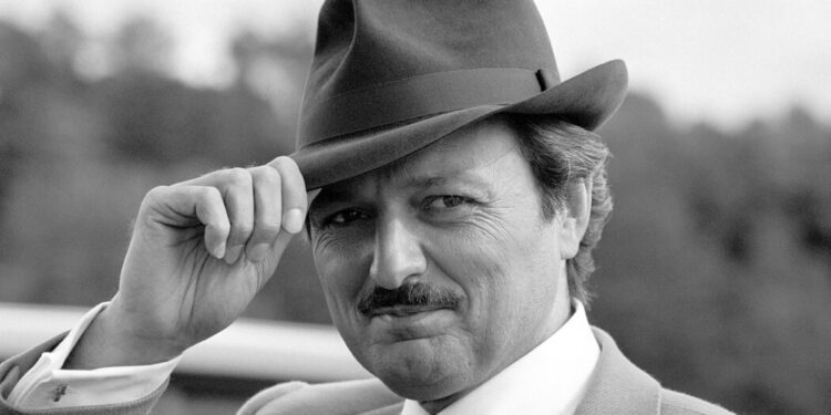 Peter Bowles, Actor in ‘To the Manor Born,’ Dies at 85 Peter Bowles, Actor in ‘To the Manor Born,’ Dies at 85