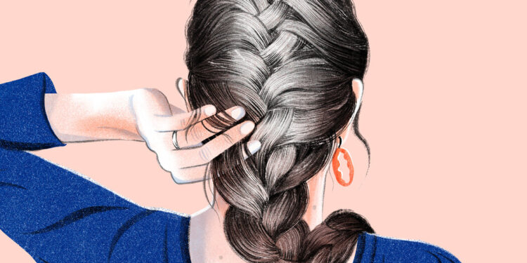 Anne Tyler, Close-Up Artist, Zooms Out for a Novel of Family Rifts