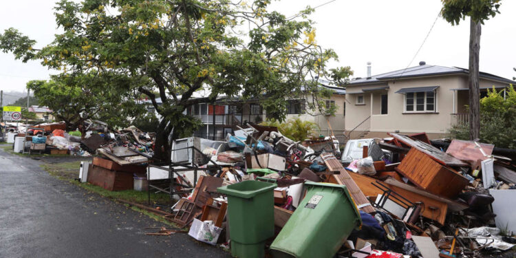 25% of assessed Hawkesbury-Nepean Valley properties uninhabitable; 16 Covid deaths