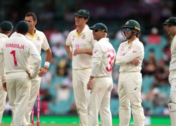 CA sacks physio David Beakley after Justin Langer