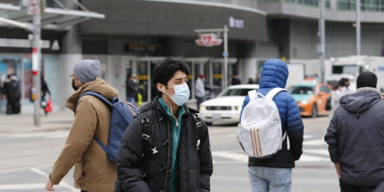 Today’s coronavirus news: More than 70 March break vaccination clinics planned for Toronto; Lecce defends end date for school mask mandate