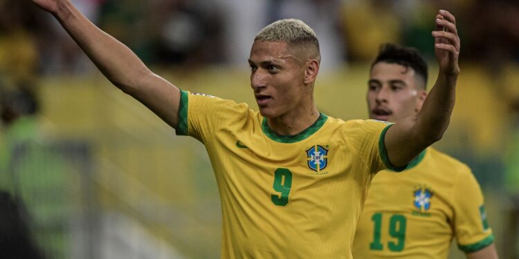 Brazil stroll to victory over Chile | Canada made to wait – World Cup Qualifiers round-up | Football News Brazil stroll to victory over Chile | Canada made to wait – World Cup Qualifiers round-up | Football News