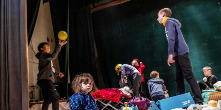 The number of Ukrainians displaced by Russia’s invasion has swelled to nearly 10 million, UN agencies say The number of Ukrainians displaced by Russia’s invasion has swelled to nearly 10 million, UN agencies say