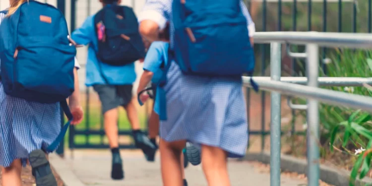 ‘Fantastic job’: Flood-affected schools set to reopen to students ‘Fantastic job’: Flood-affected schools set to reopen to students