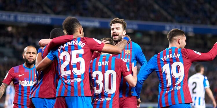 Real Sociedad vs. Barcelona result: Aubameyang goal enough for Barca, but 1-0 win comes at heavy price Real Sociedad vs. Barcelona result: Aubameyang goal enough for Barca, but 1-0 win comes at heavy price